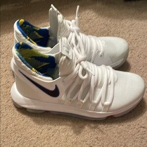 Nike KD 10 Youth White Sneakers worn once